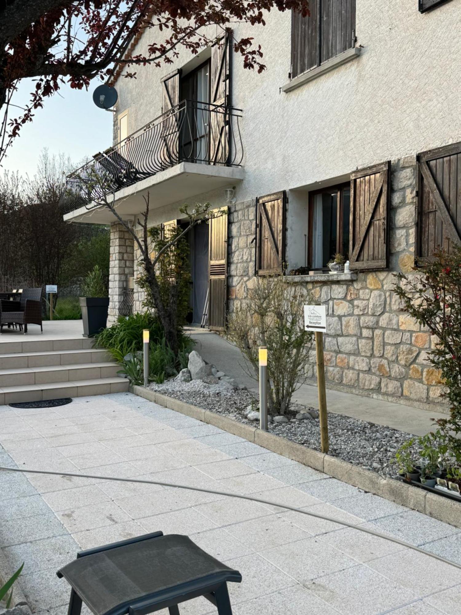 Bnb Castellane Chambre D'Hotes B&B Kültér fotó