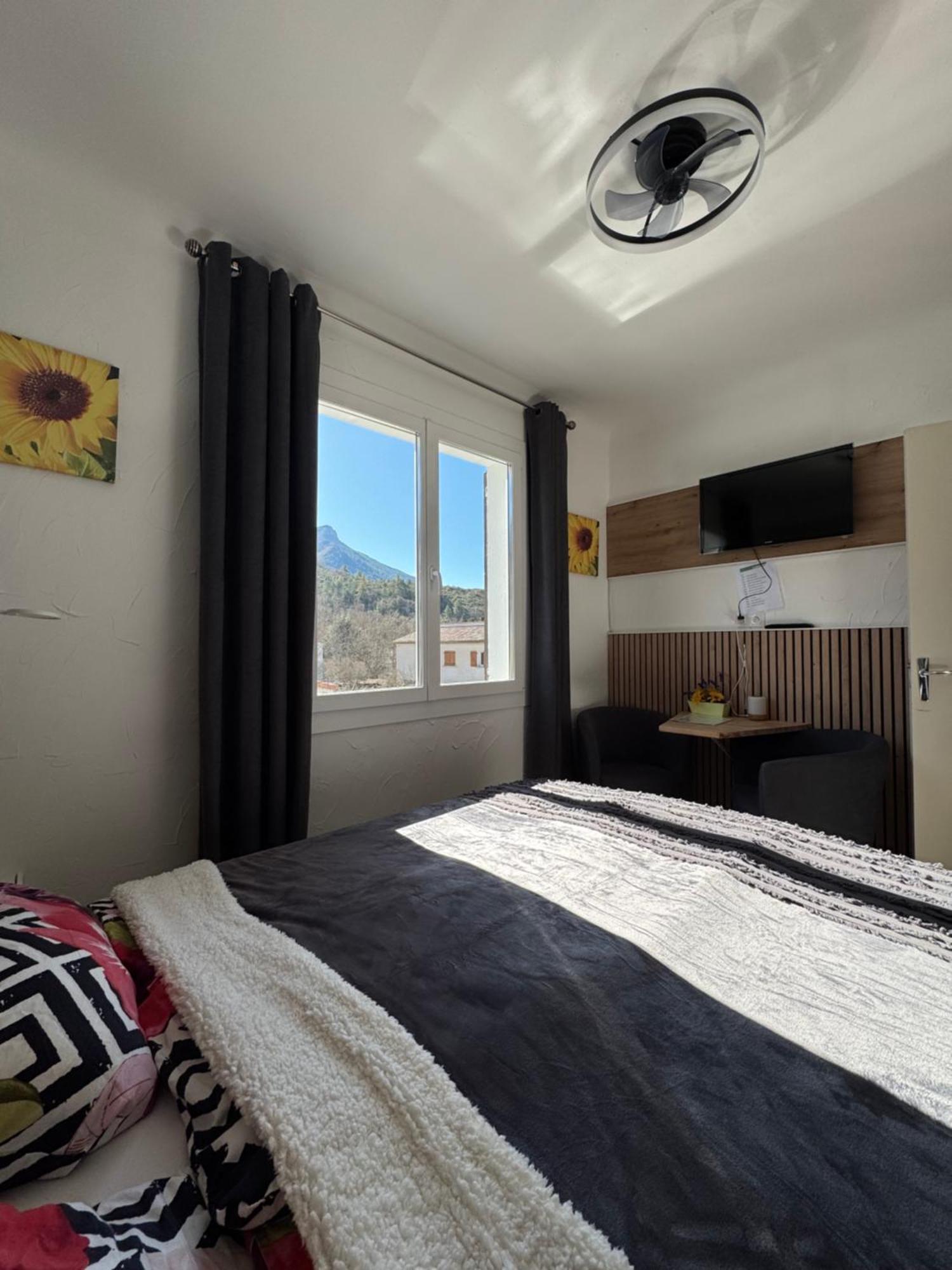 Bnb Castellane Chambre D'Hotes B&B Kültér fotó